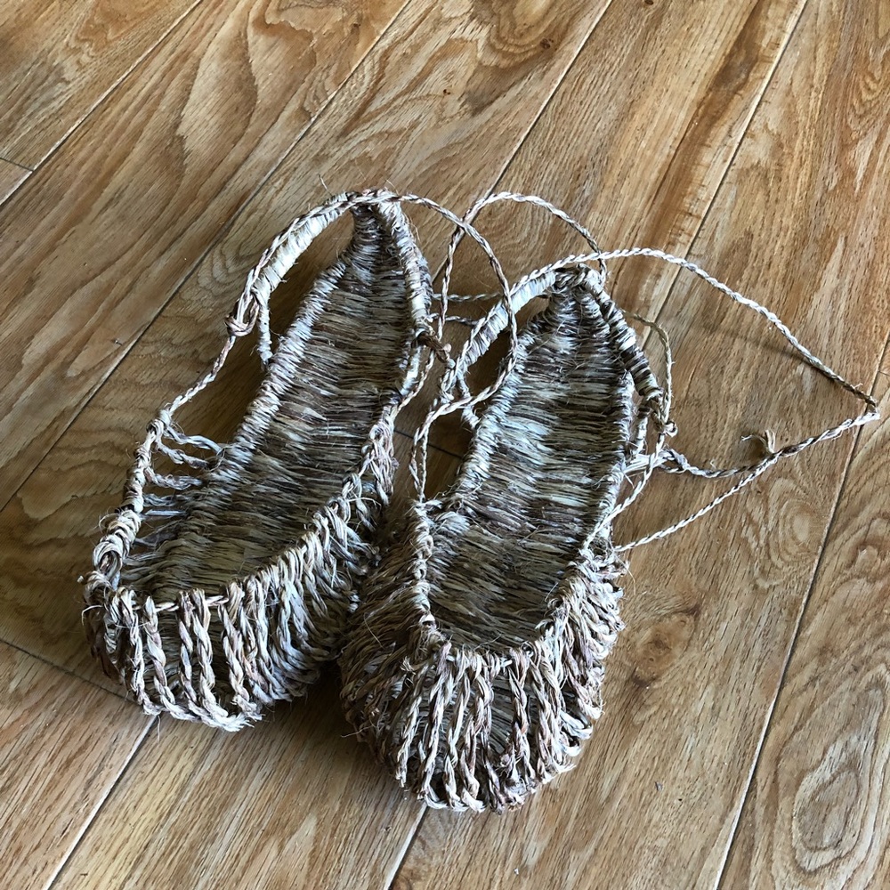 Straw made sandals vintage Korean sandals